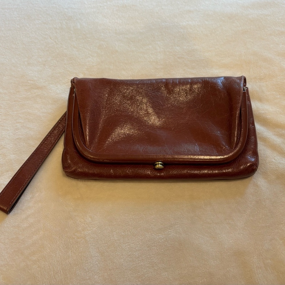 HOBO Lauren Wristlet Maroon Color